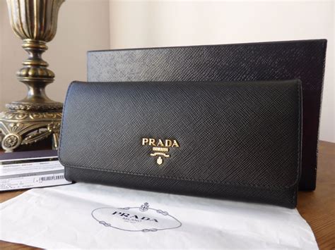 prada saffiano continental wallet review|prada odette saffiano.